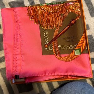 My passing gradma gave me it and I don’t use it.It’s brand new asking for 350